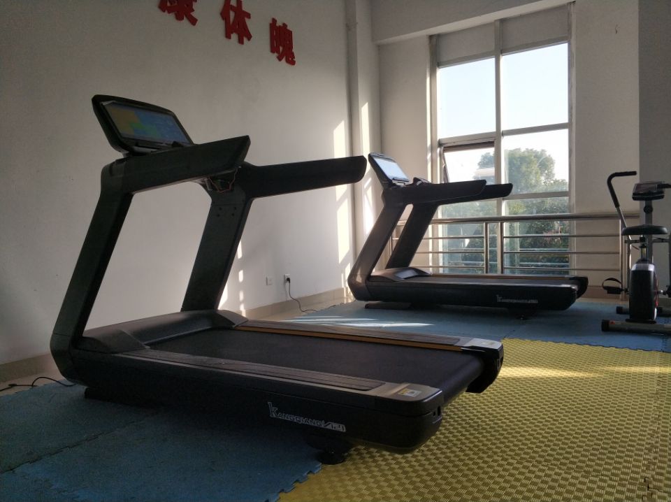 健身房茄子视频污下载